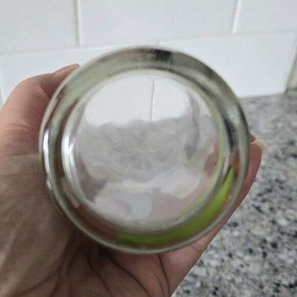 Vintage 1976 Pepsi Collector Series Sylvester and Tweety Bird Glass - Picture 7 of 7